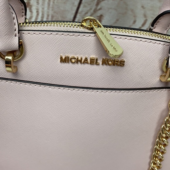 Michael Kors pink handbag - Picture 2 of 6